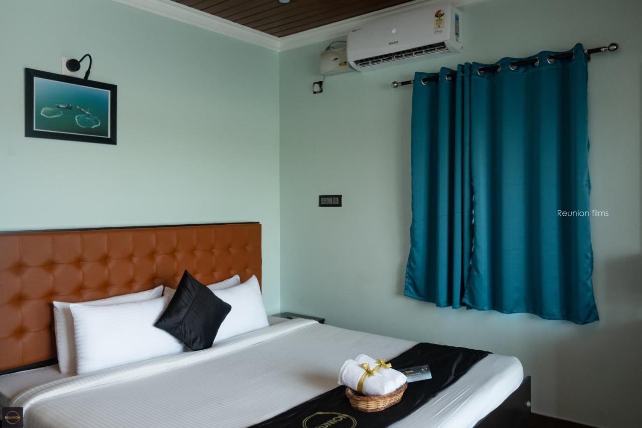 Reunion Ocean Tides Udupi Exterior foto
