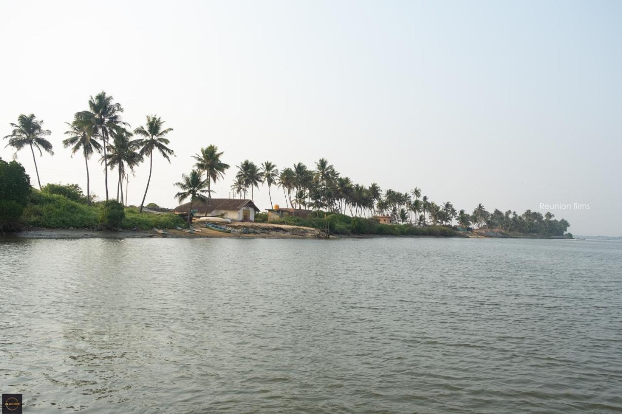 Reunion Ocean Tides Udupi Exterior foto