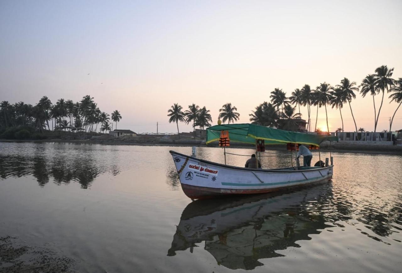 Reunion Ocean Tides Udupi Exterior foto